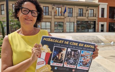 El cine de verano de Rafal vuelve los miércoles a la Plaza de España con la proyección de tres películas